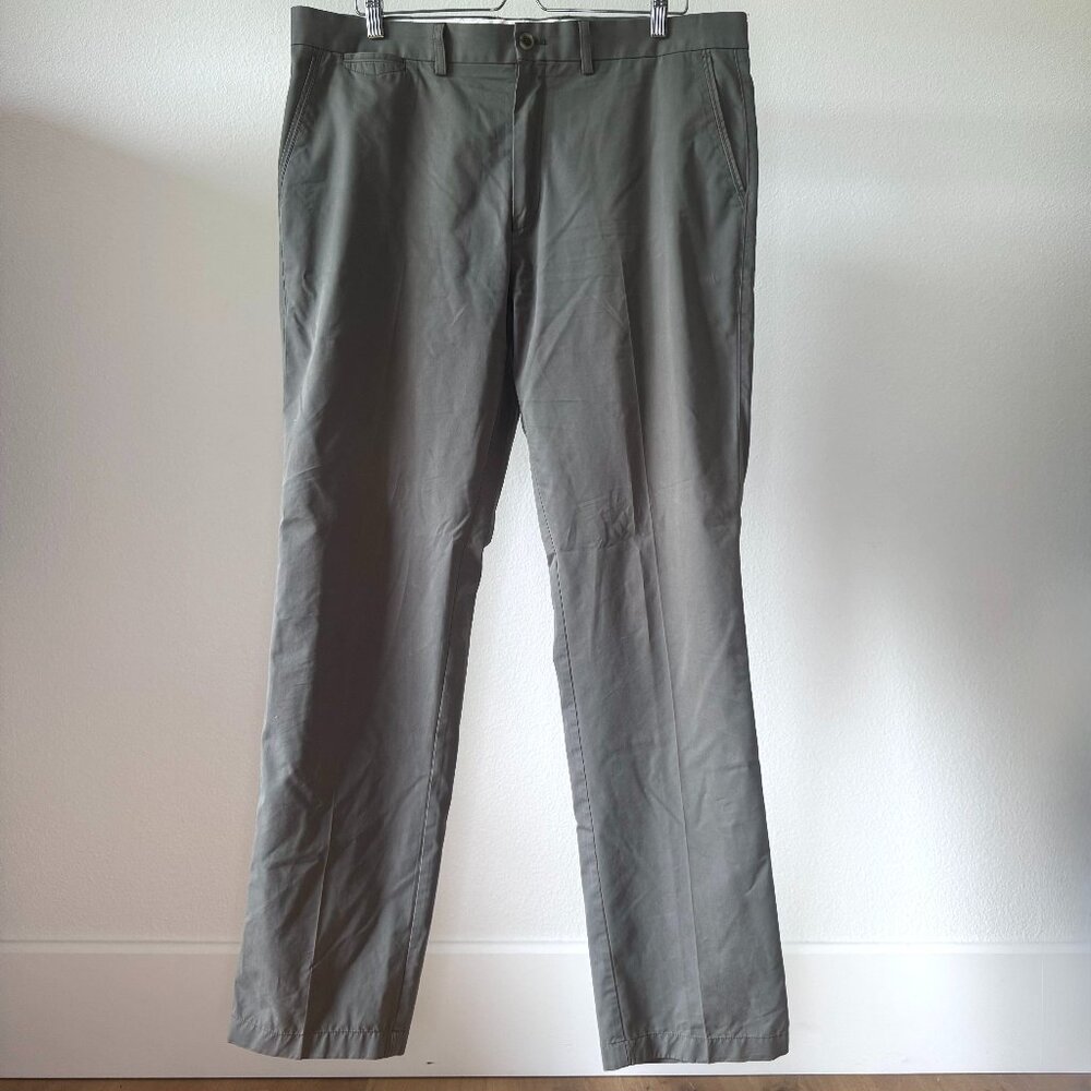 TailorByrd Green Golf Pants • 38x34 • Soft Flat Front •  Tailored Casual Classic